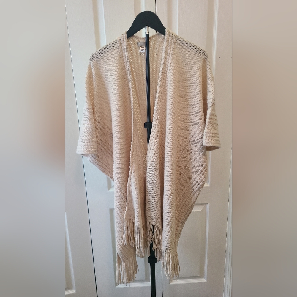 Demdaco Cream Women's Poncho with Fringe